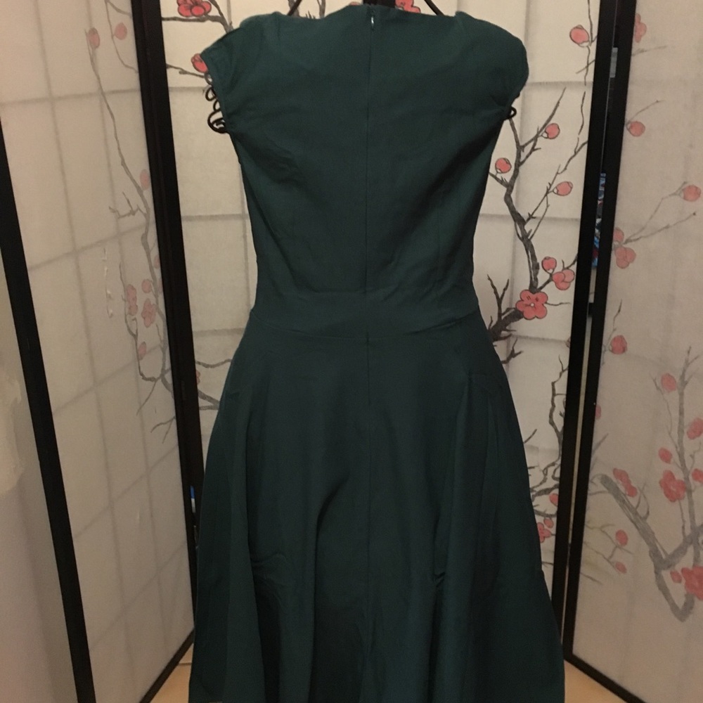Women's 1950s Vintage Swing Dress - Picture 4 of 8